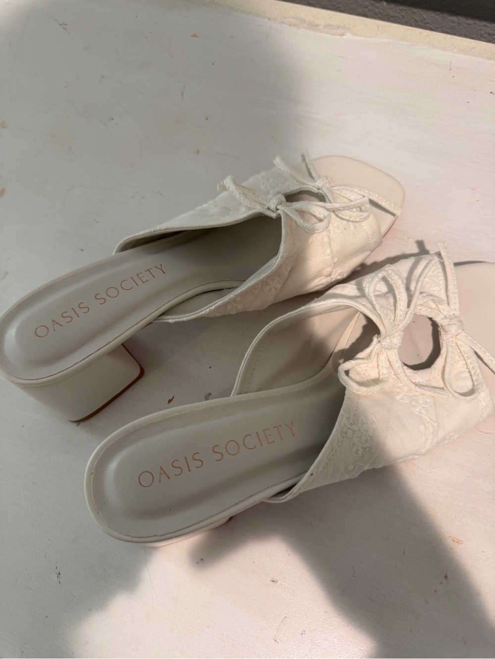 Oasis Society Ivory Lace Knot Block Heel Mules
